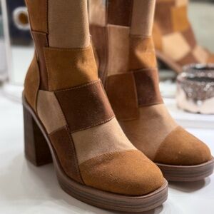 Universal Thread Patchwork Heeled Boots - Tan and Brown